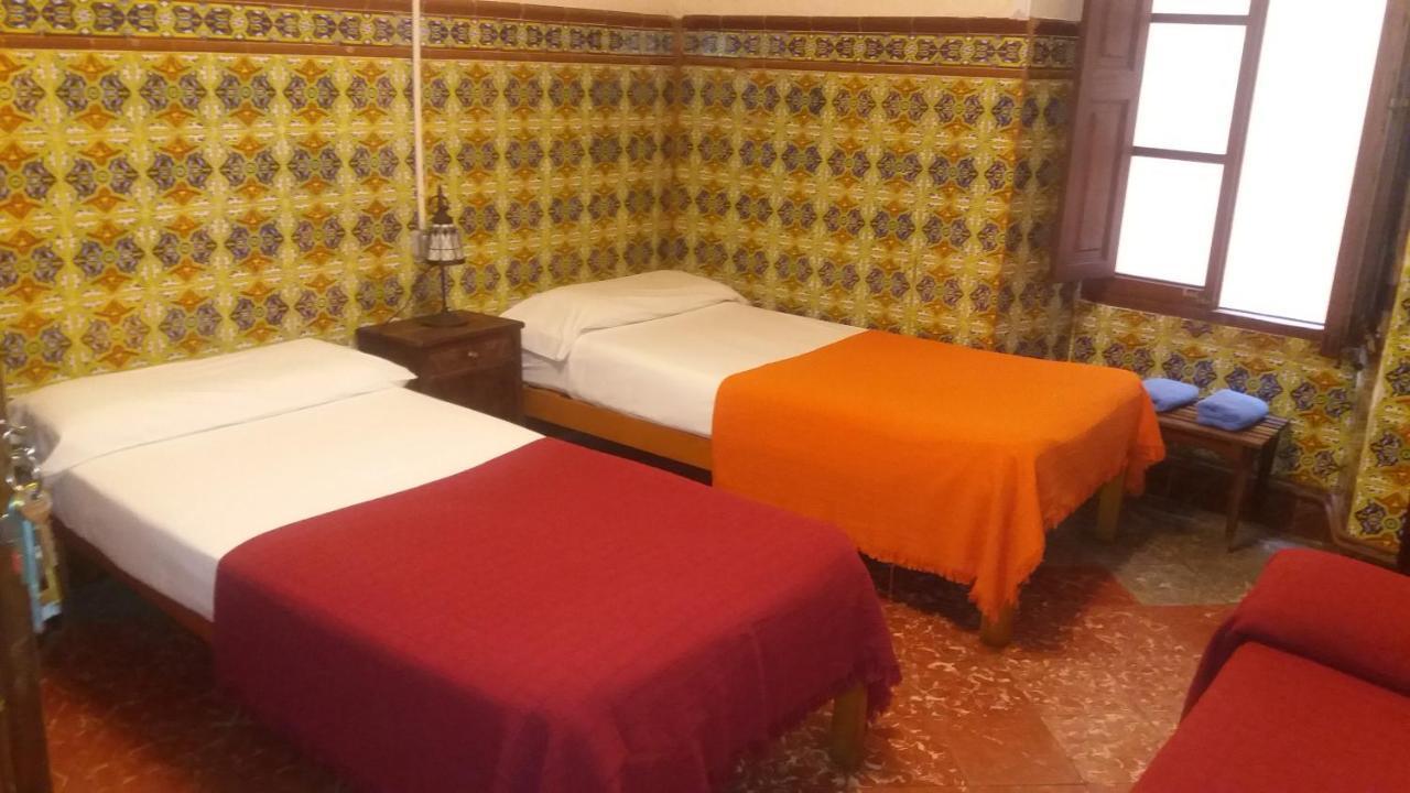 Hostal Corona Palma di Maiorca Esterno foto