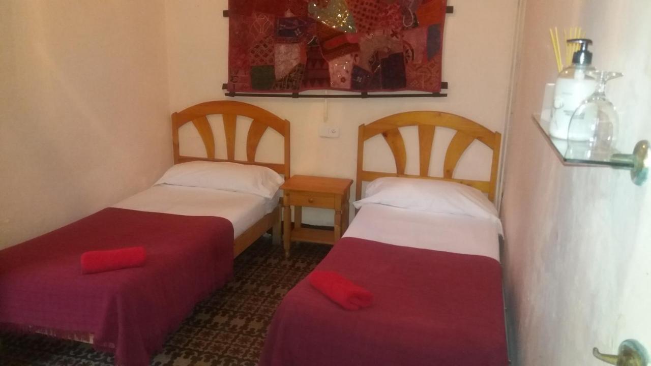 Hostal Corona Palma di Maiorca Esterno foto
